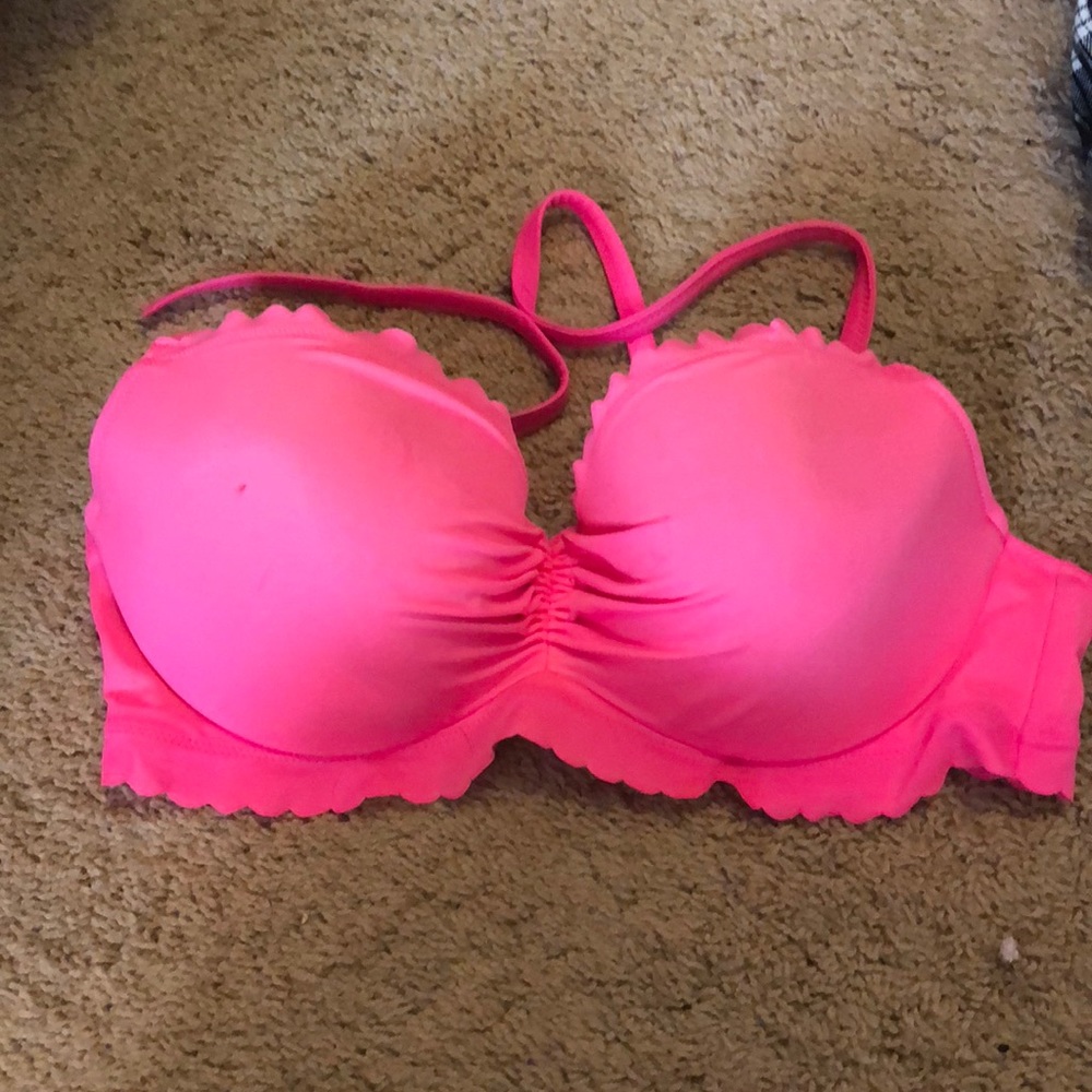 Victoria’s Secret bikini top